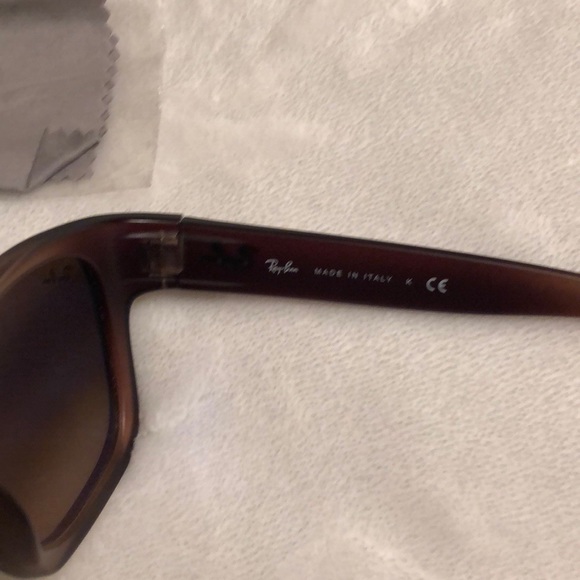 Ray-Ban sunglasses main image 1